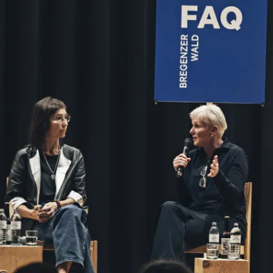 Podiumsdrskussion vom FAQ Bregenzerwald © Ian Ehm || friendship.is